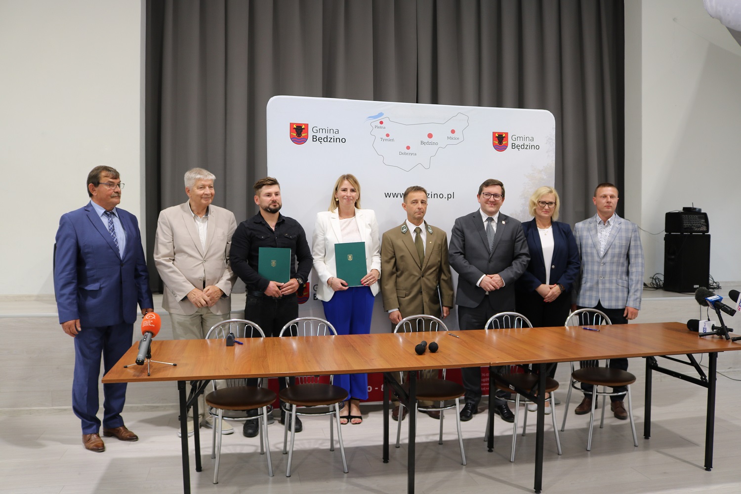 Podpisanie umowy- Fundusz Sprawiedliwości i Fundusz Leśny Gmina Będzino 17.08.2023
